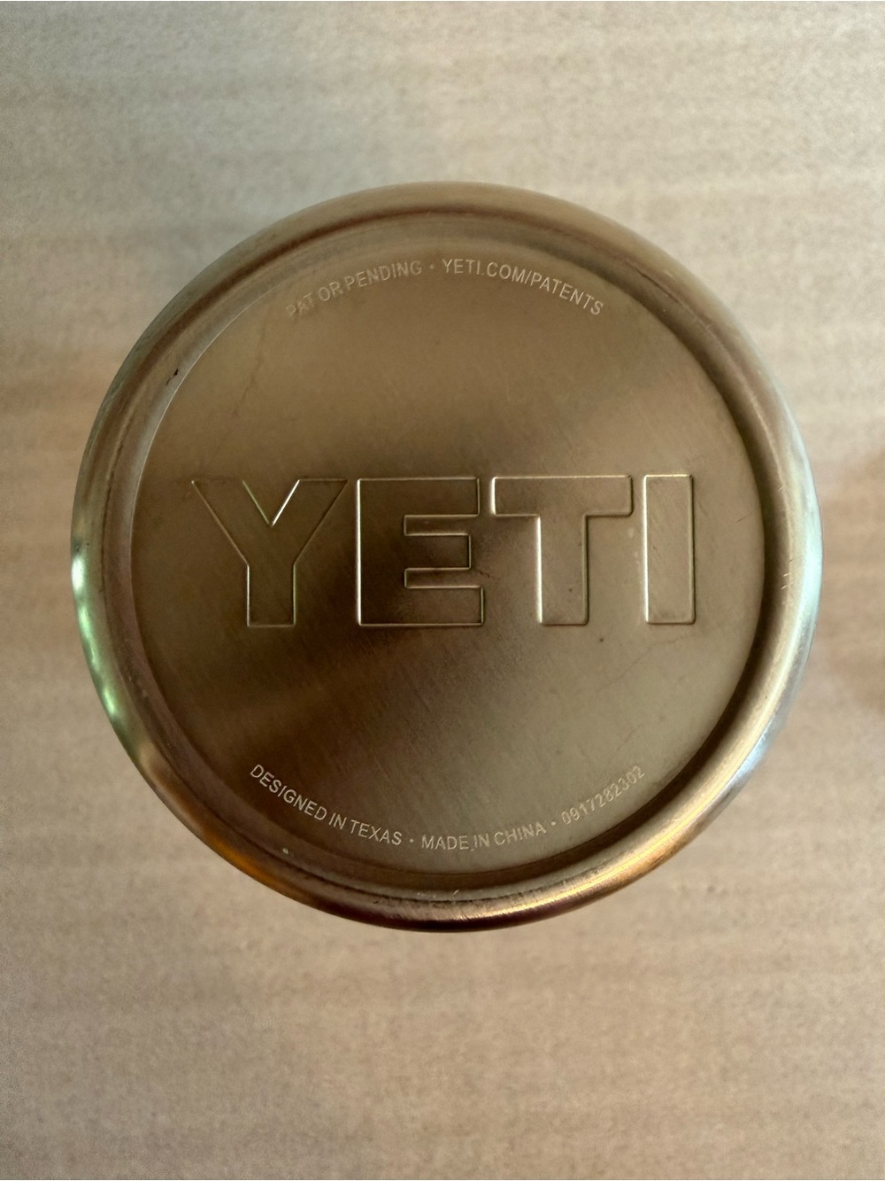 YETI Retired Tahoe Blue 20oz Rambler w/ Magslide Lid - Picture 7 of 8